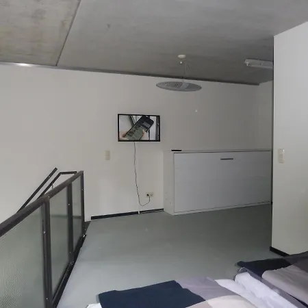 Moderne Architekten-loftwohnung Mit Galerie Apartment *