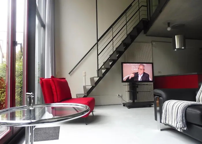 Moderne Architekten-loftwohnung Mit Galerie *